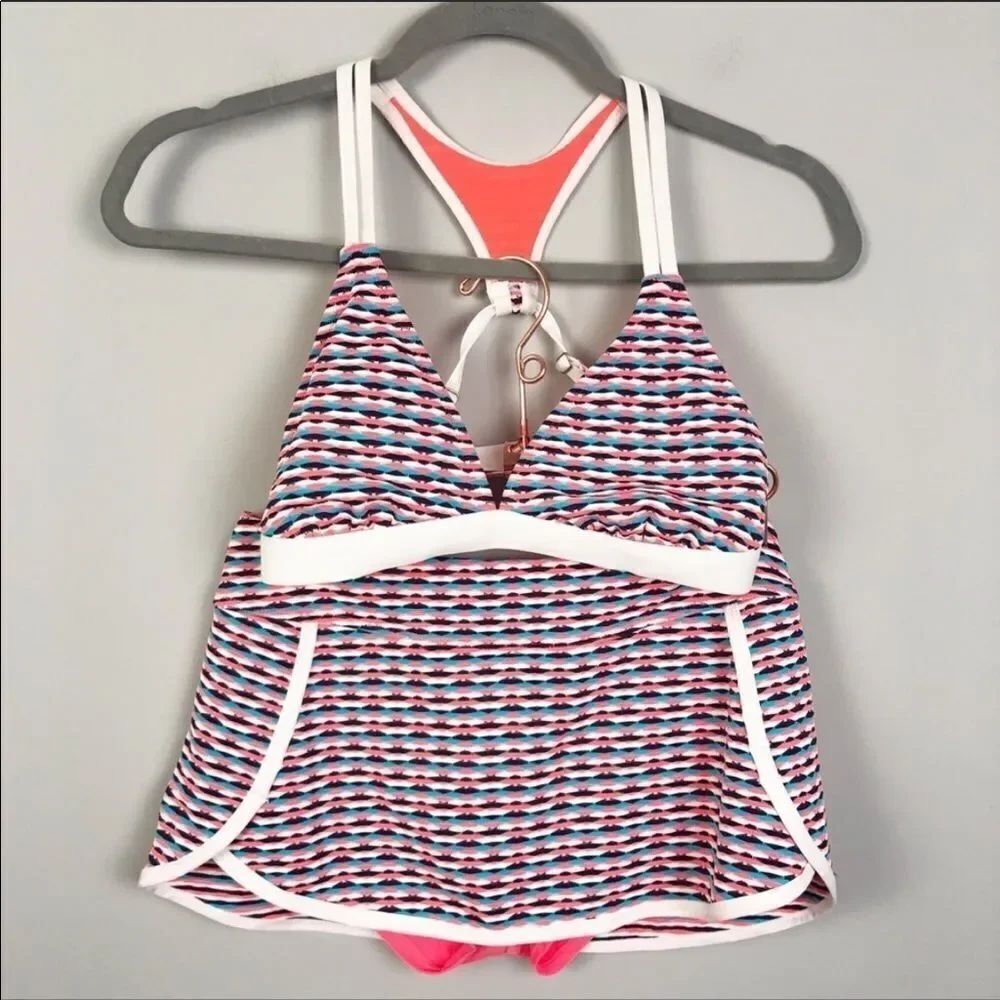 ATHLETA | Bright & Fun Waveline Swim Top Skirt XS